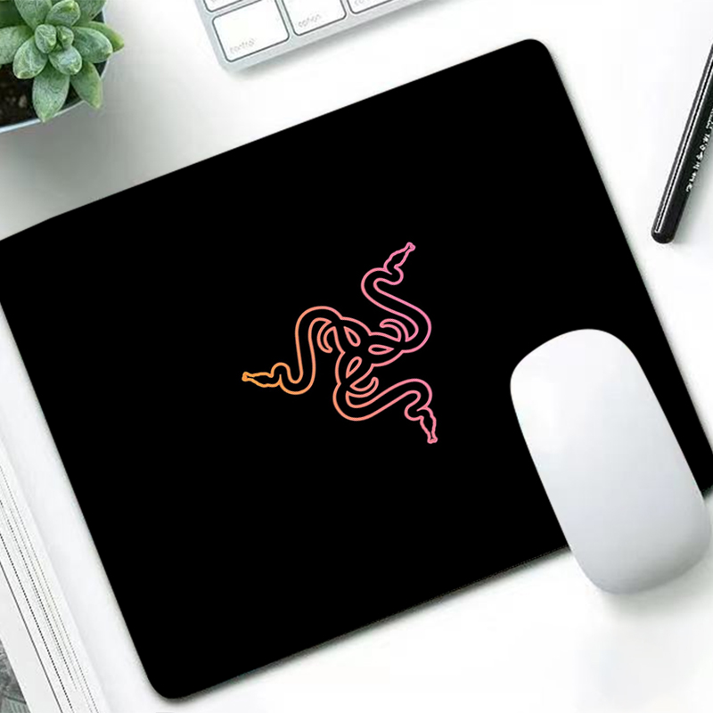 Razer Luxe Muismat Anime Gamer - Pc Gaming Notebook recensie en prijs
